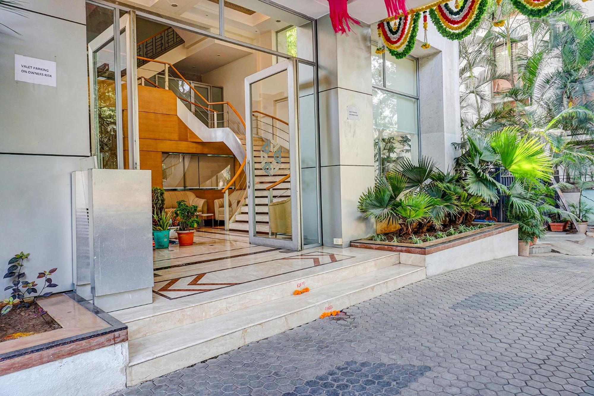 The Ambassador Hotel بونة المظهر الخارجي الصورة